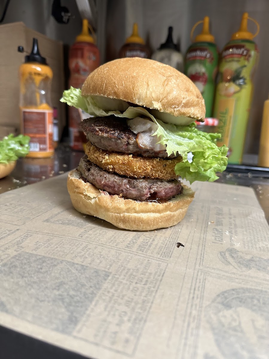 Cheesyburger-7