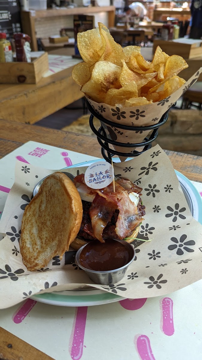Chef Burger Golden Mile-7