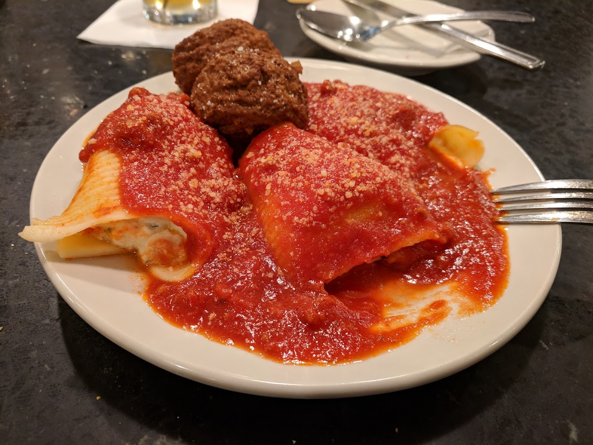 Chef's Restaurant-8