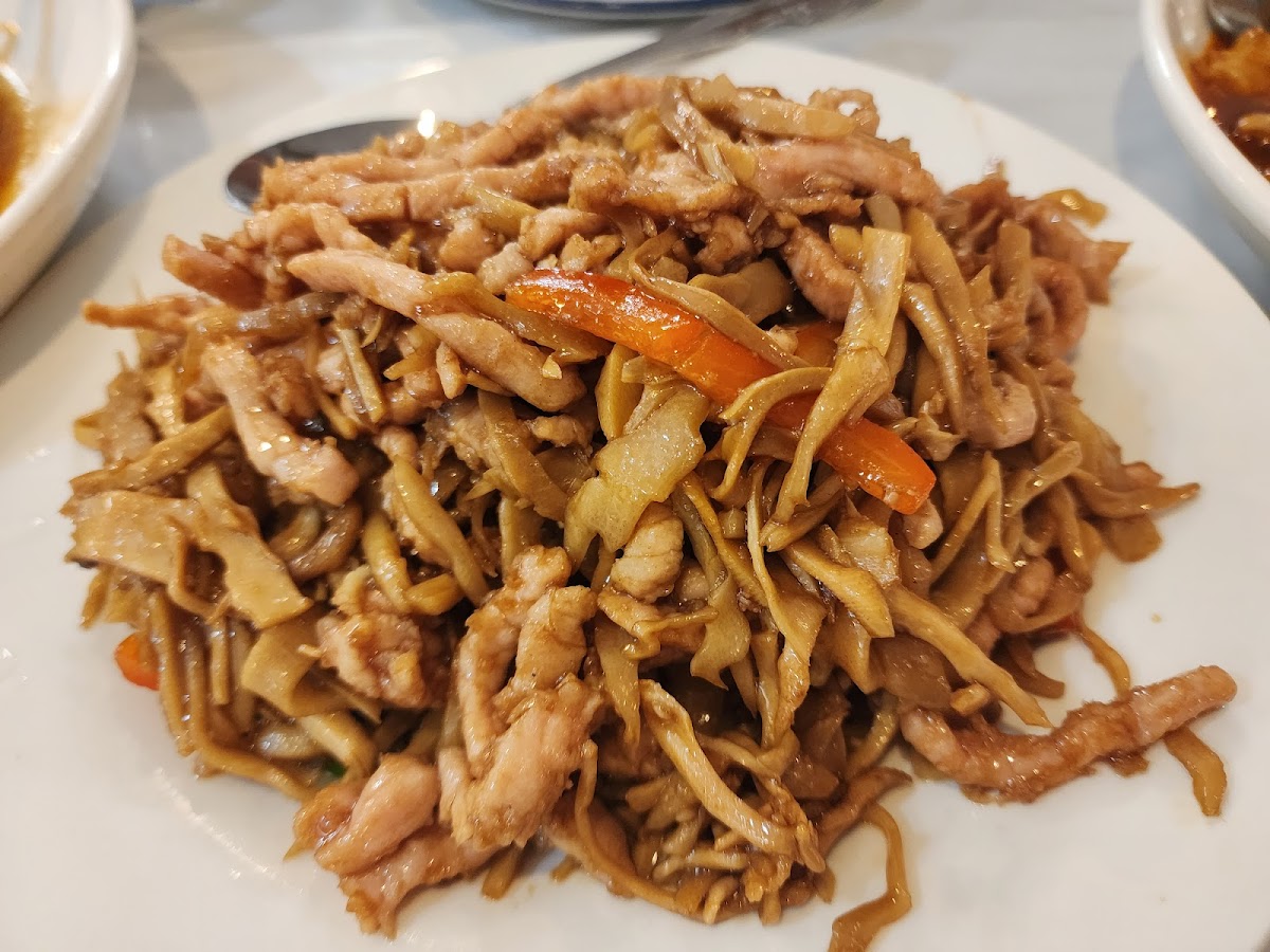 Chen's Restaurant-8