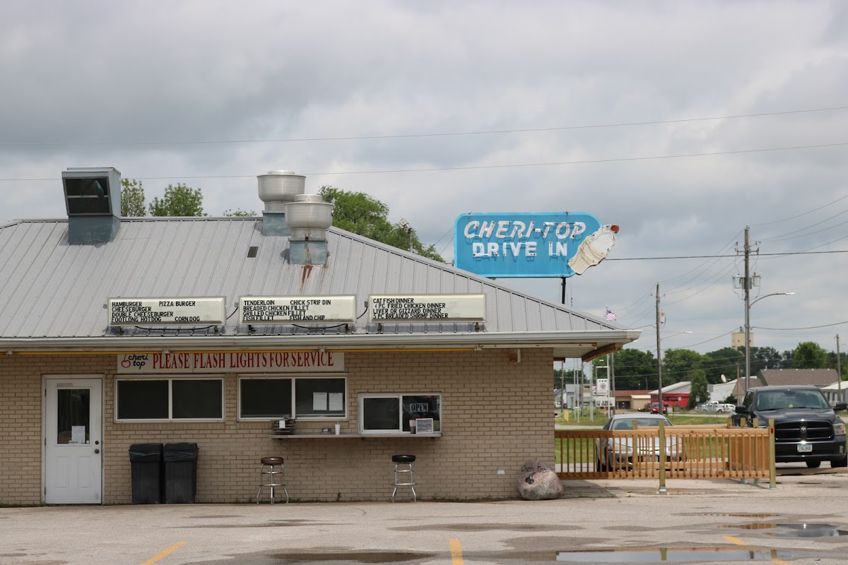 Cheri Top Drive-In