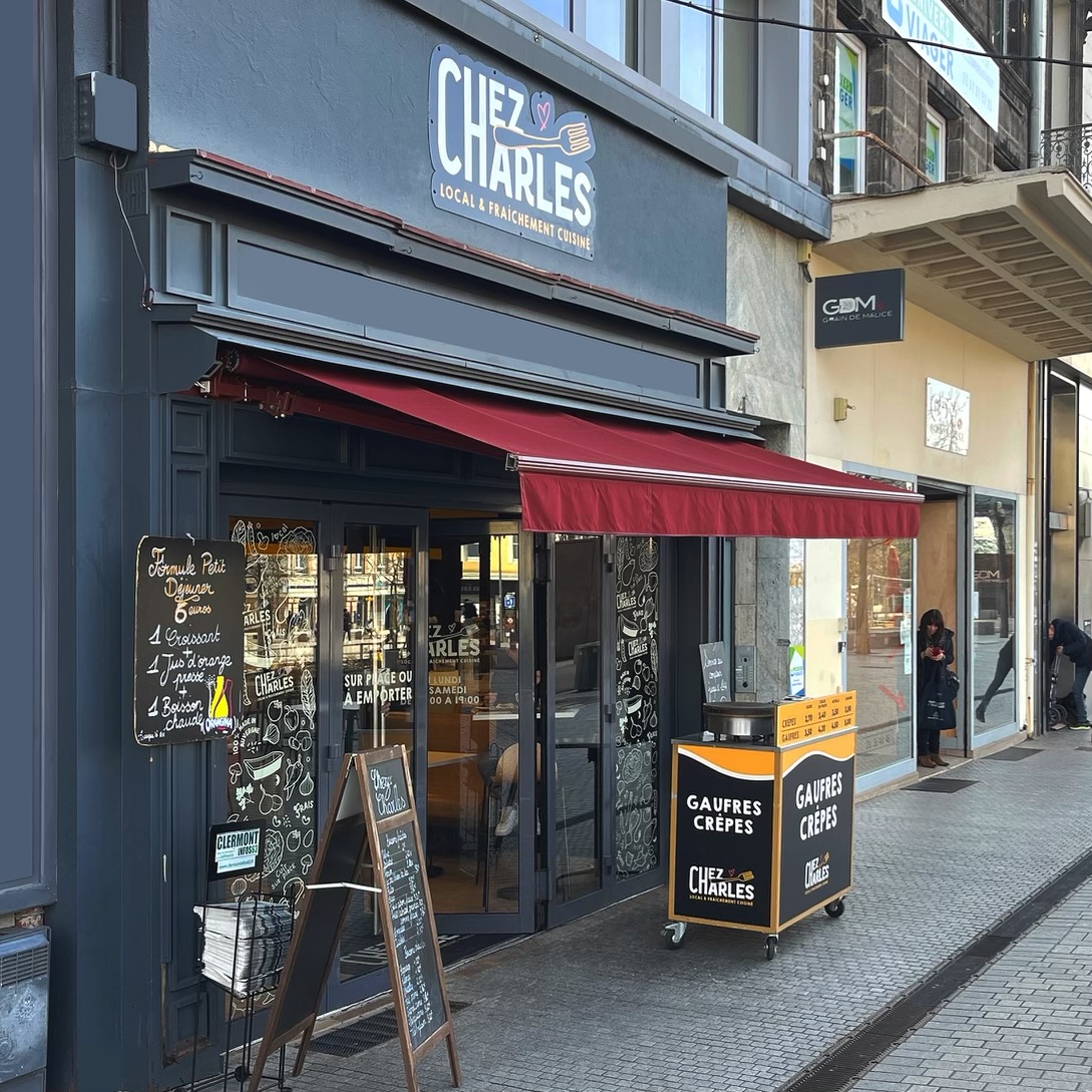 Chez Charles-Jaude