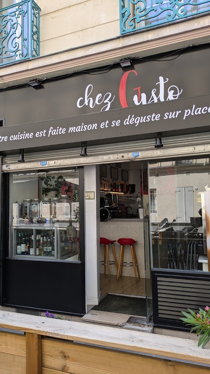 Chez Gusto