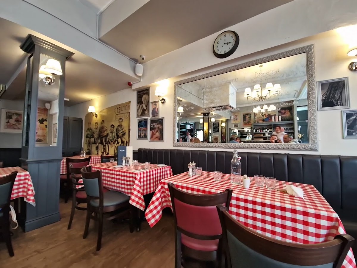Chez Jules In Chester-2
