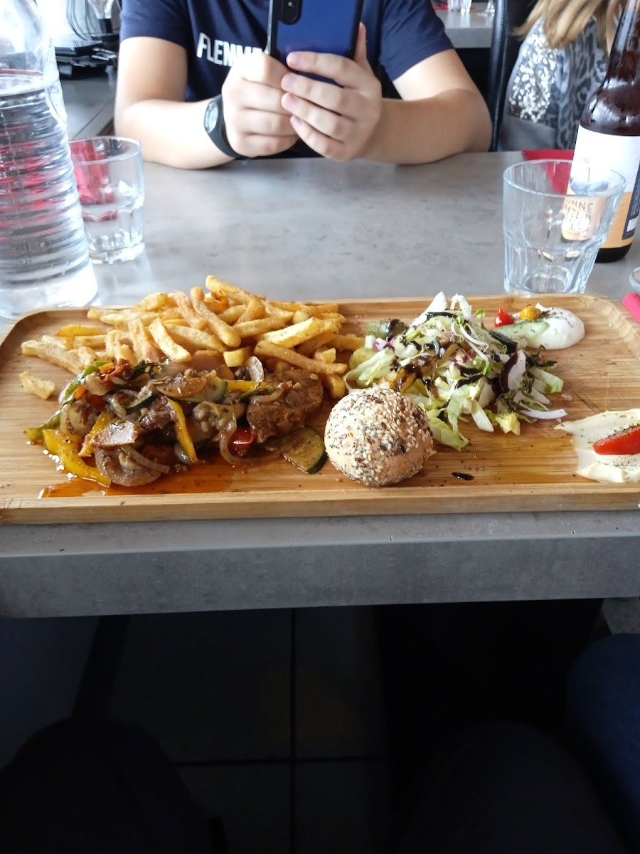 Chez Tara - Le Bistrot Gourmand-8