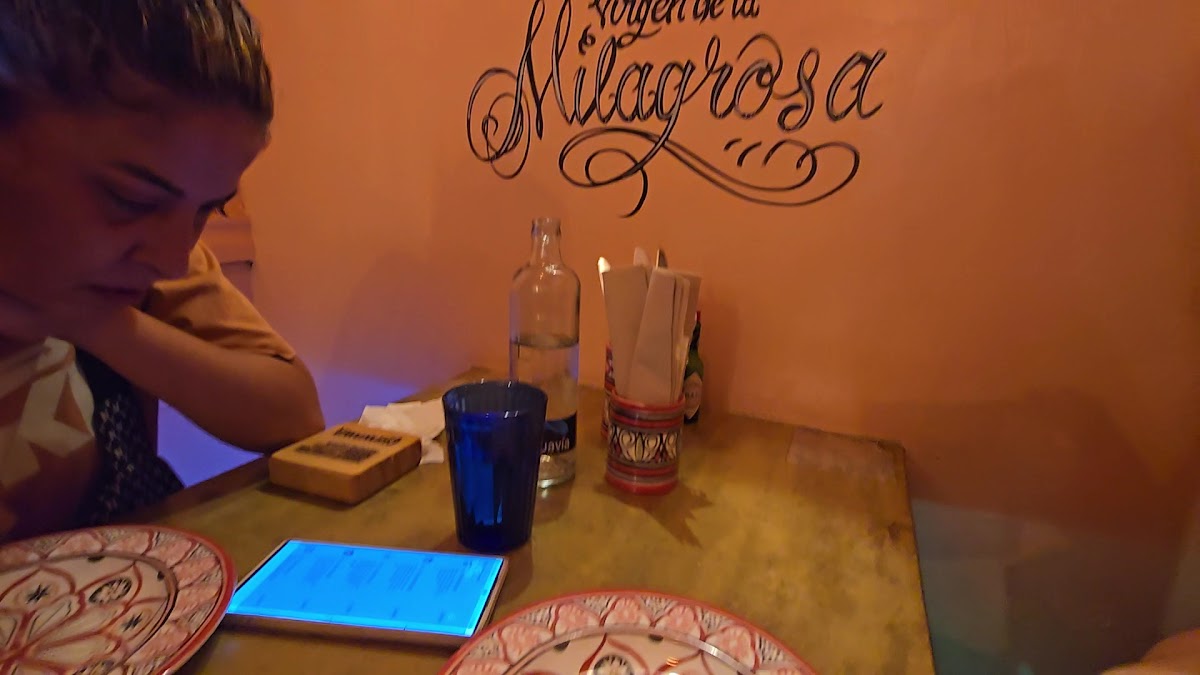 Chi Mexican Bar-2