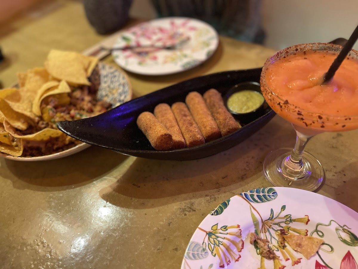 Chi Mexican Bar-9