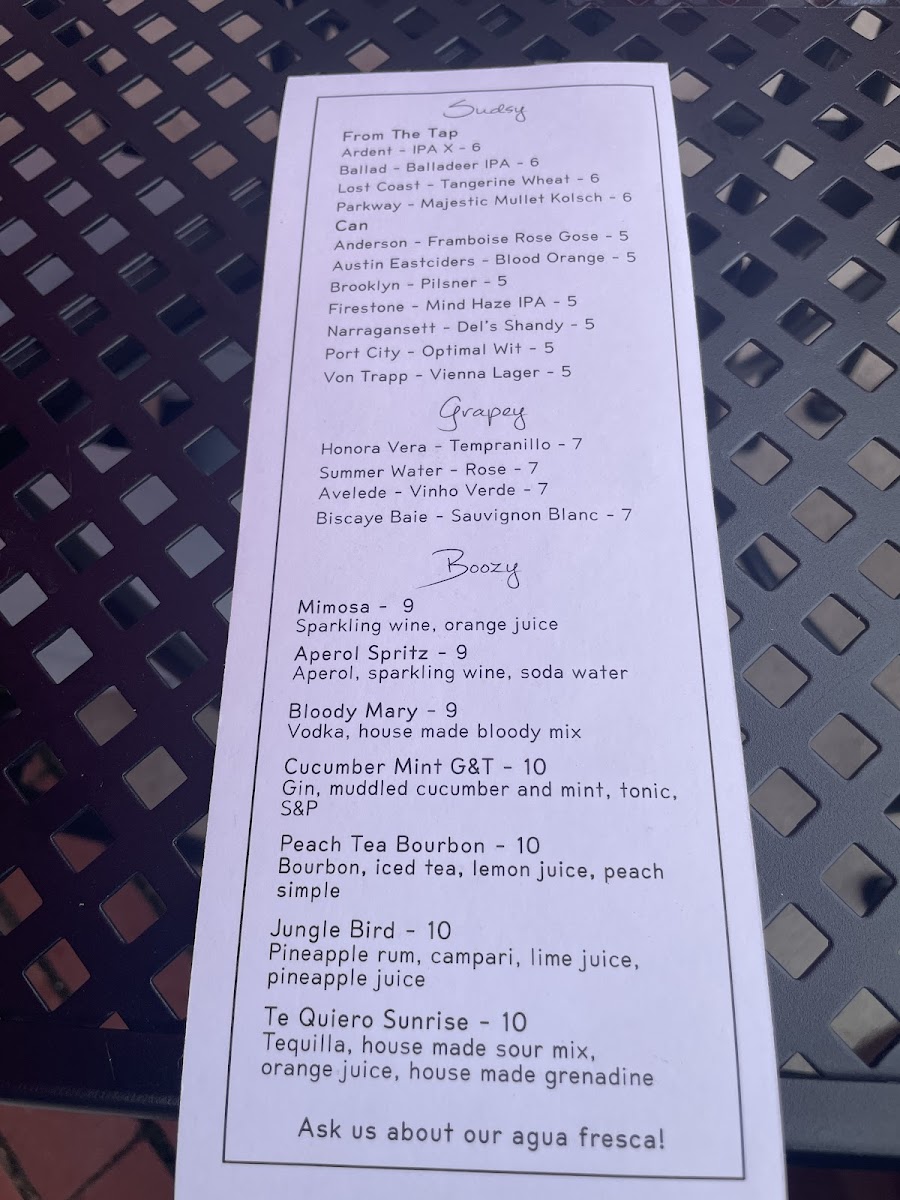 Menu Chickadee-10