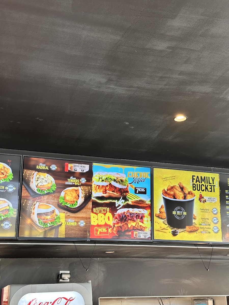 Menu Chicken Street Montargis Naan & Fried Chicken-5