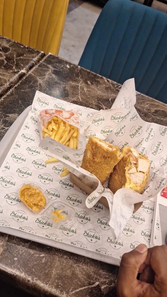 Chickos Agadir - Fried Chicken & Burger-4
