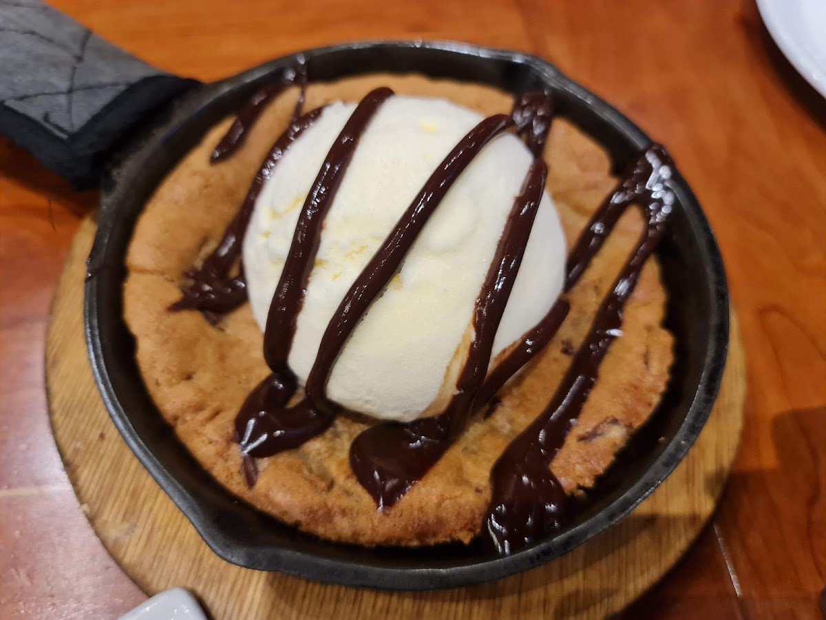 Chili's Power Plant Mall-10