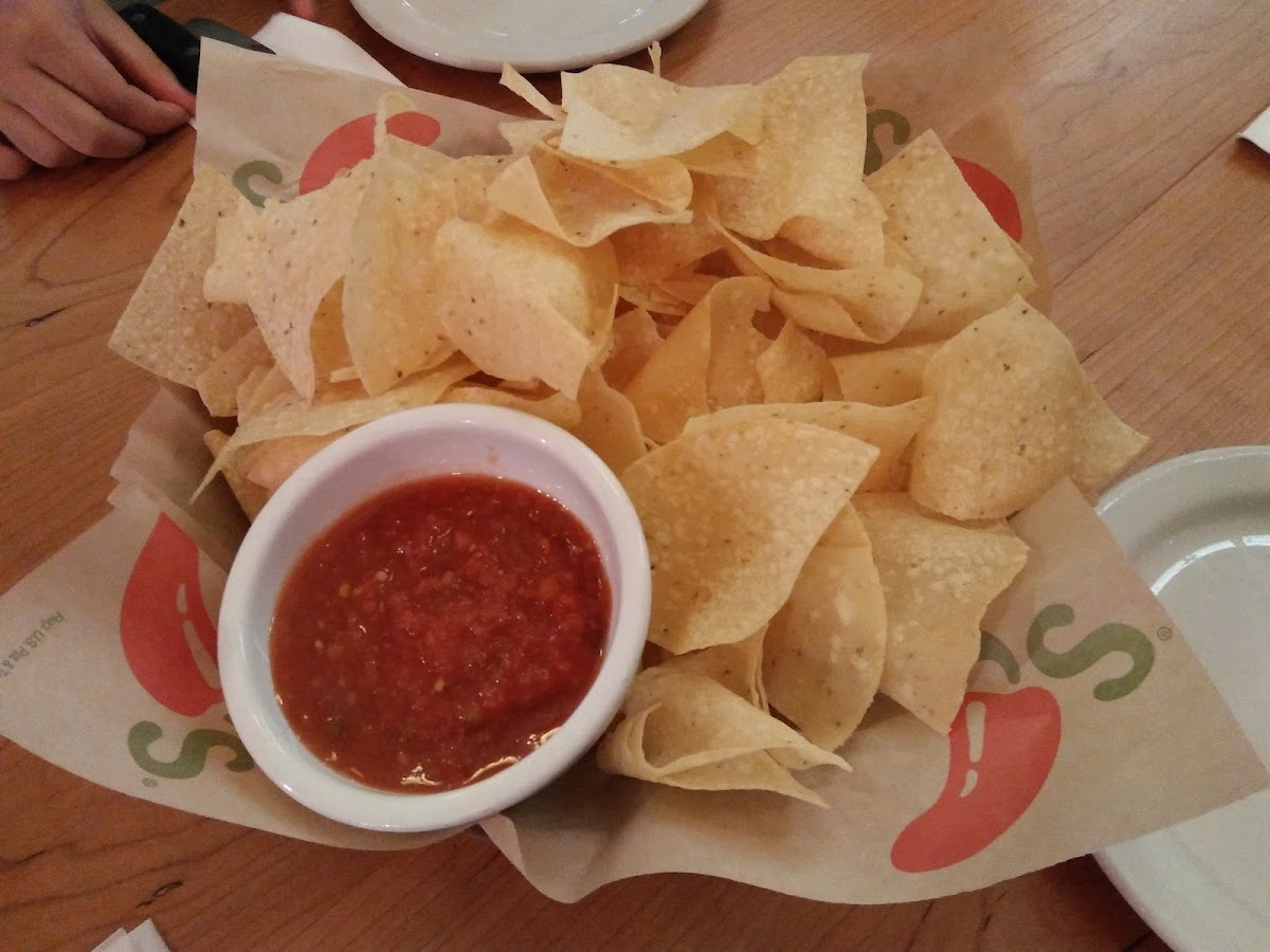 Chili's Power Plant Mall-9