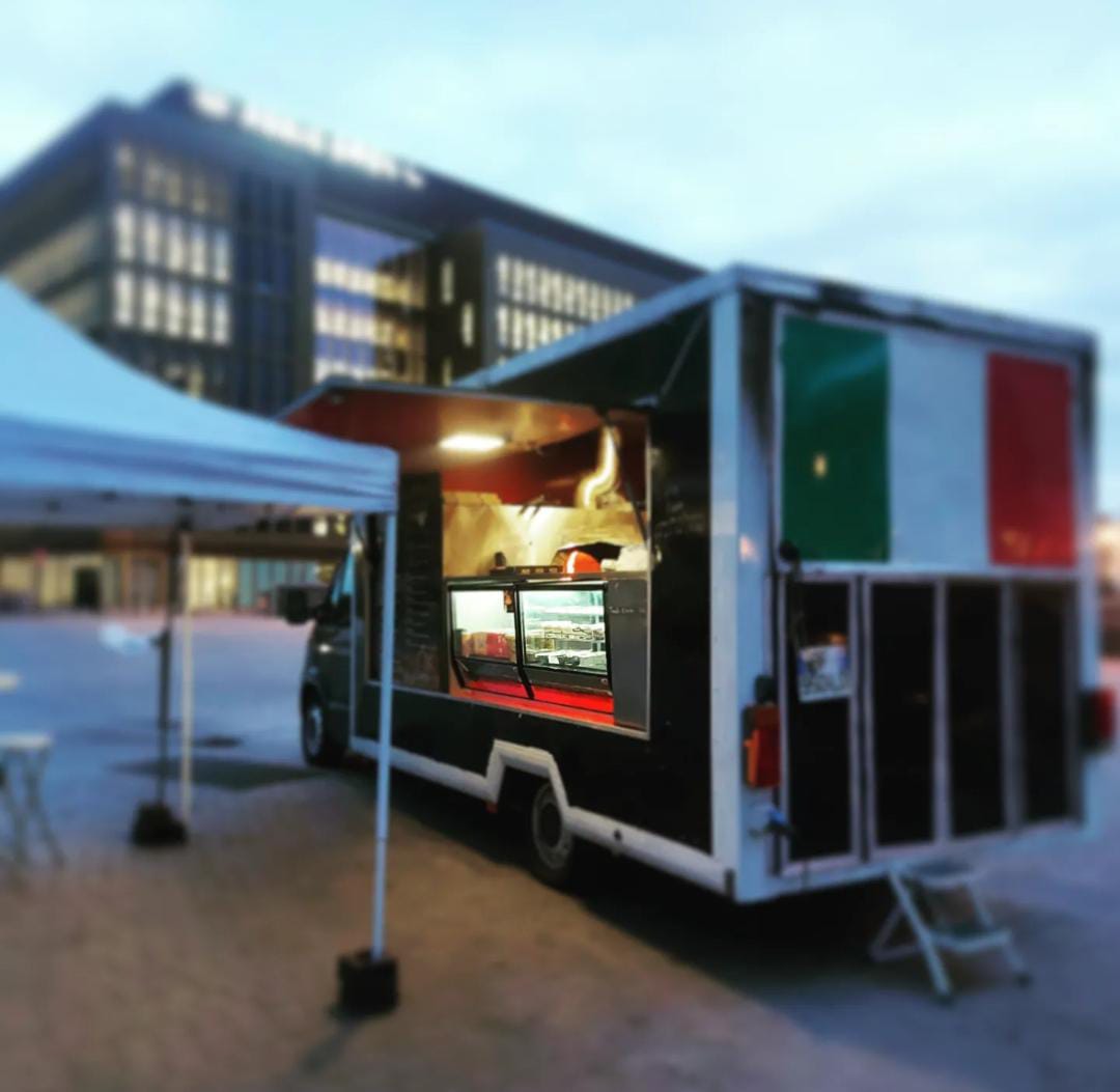Chm Pizza - Food Truck-3