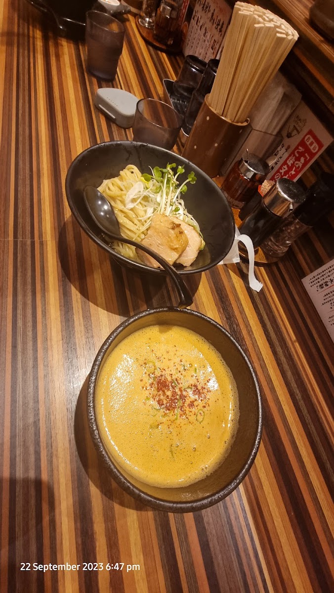 Cho-Tonkotsu Nodo 8-6
