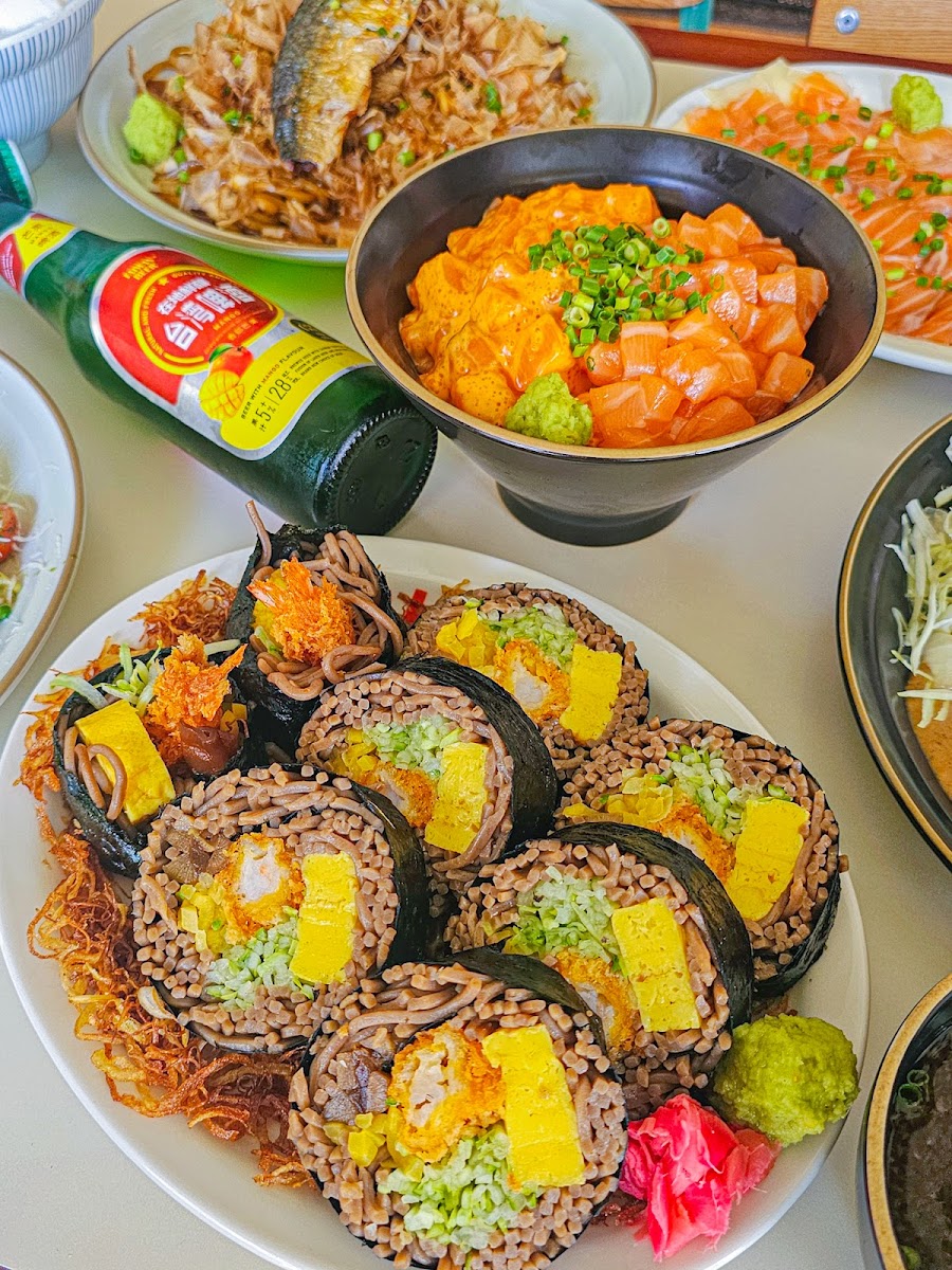 Choi Dining-3