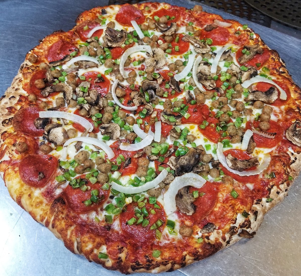Chris' Pizza Village Sango-10