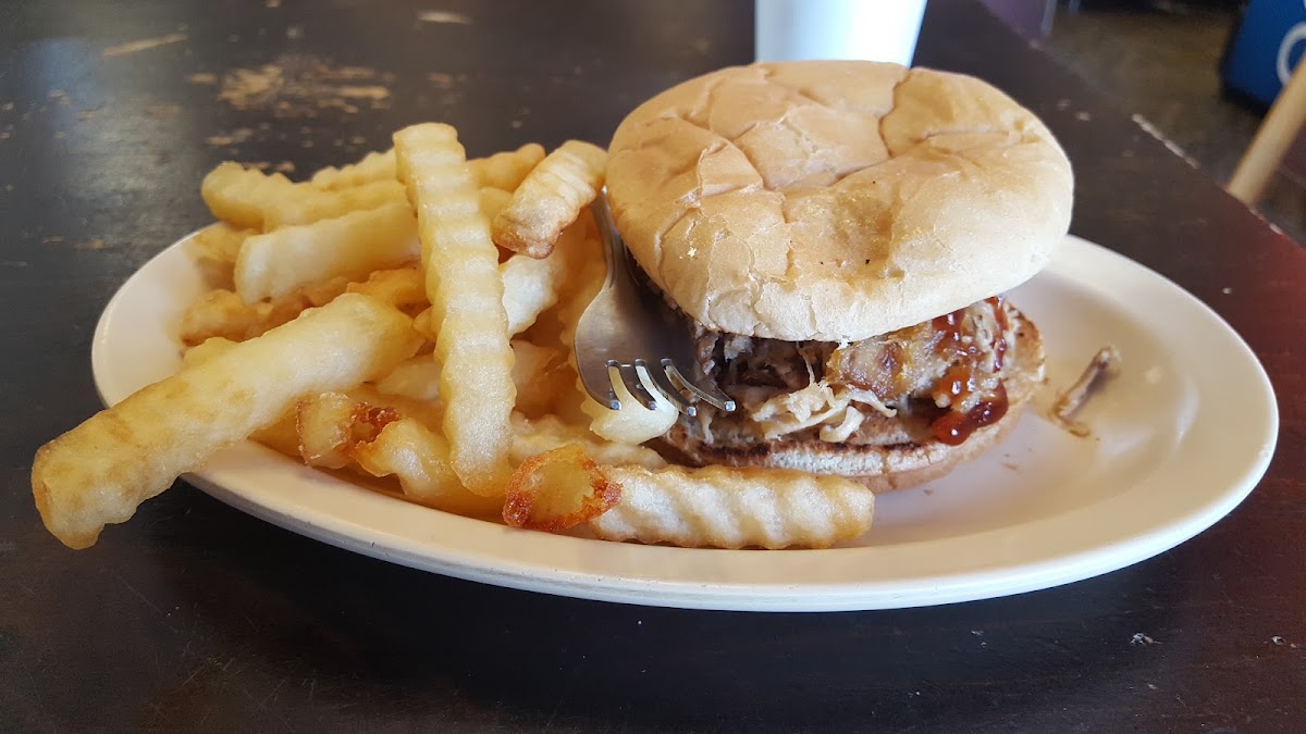 Chuck's Bbq-10