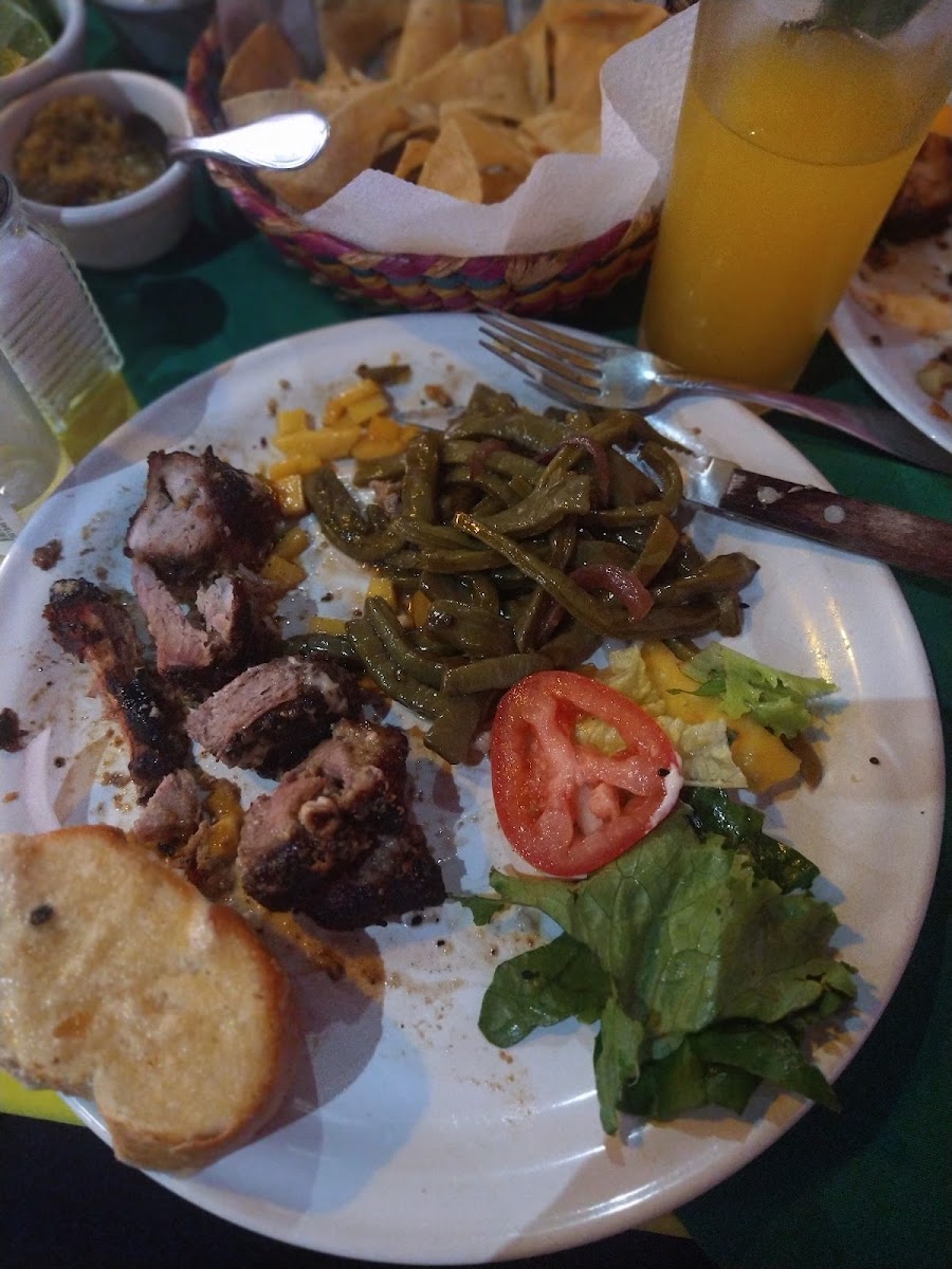 Churrasqueria Novo Brasil-4