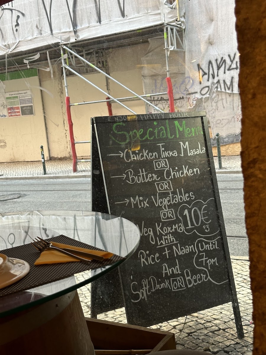 Menu Cinnamon Indian Tapas Bar | Cais Do Sodre-10