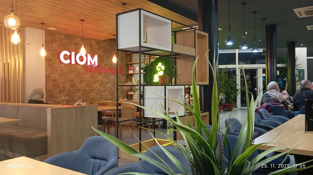 Ciom Restoran-3