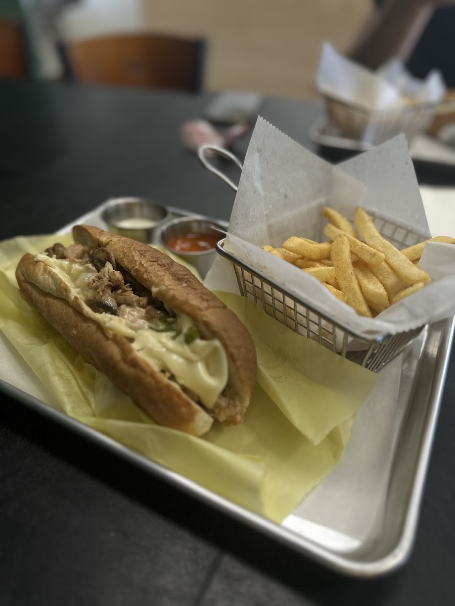 City Eatz Food & Grill-9