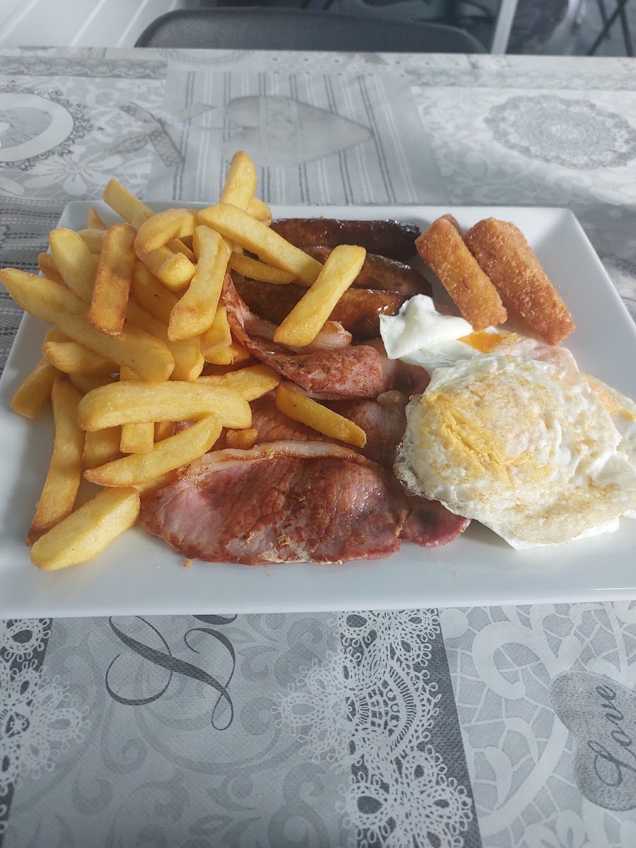 Claire’S Café-3