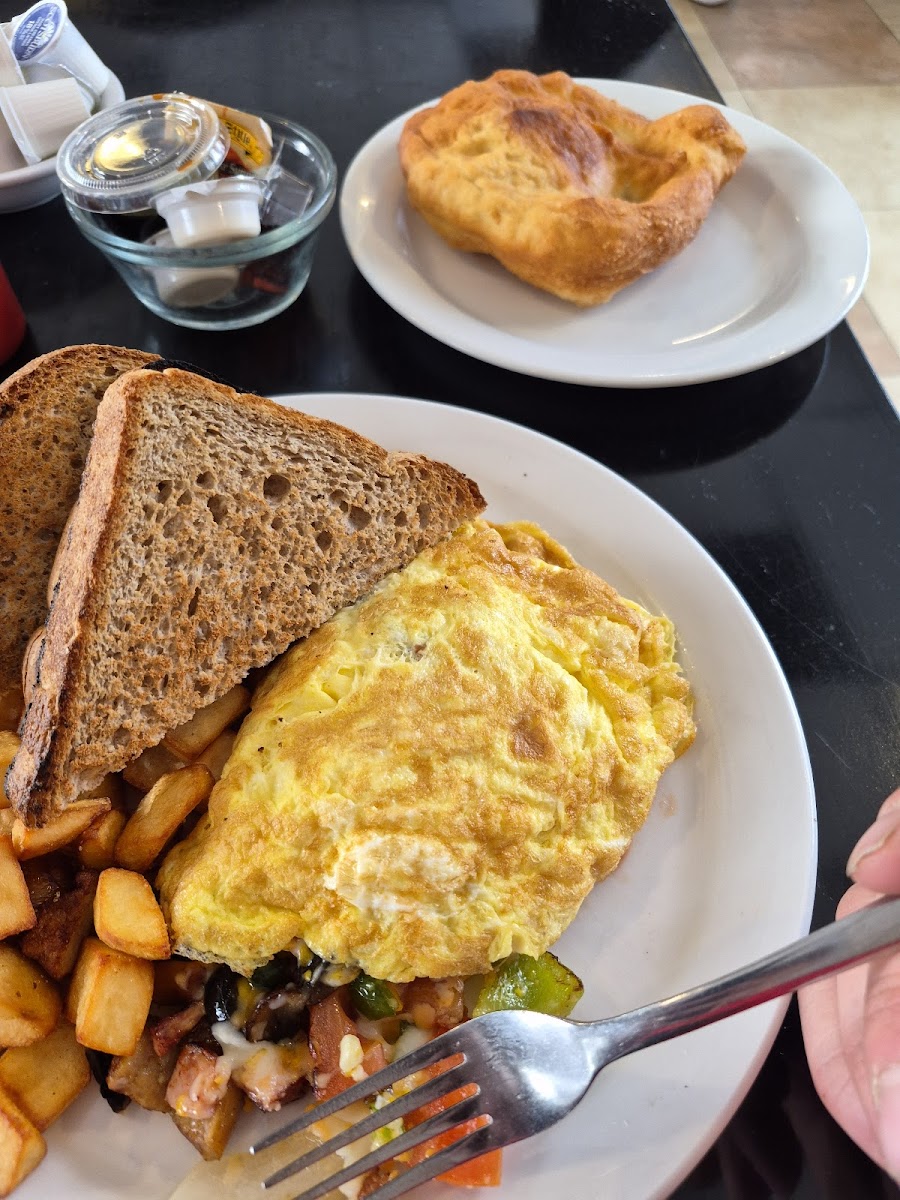 Classic Cafe East-3
