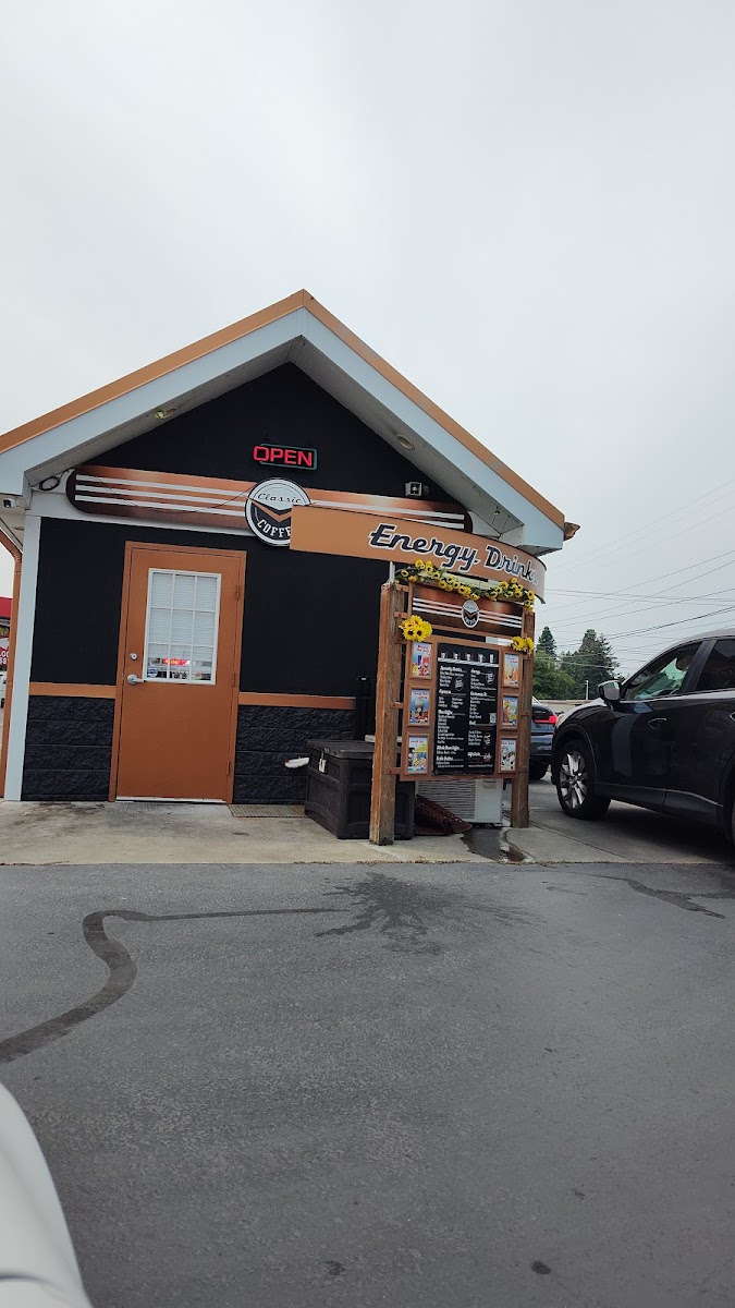 Classic Coffee Drive-Thru & Café-3