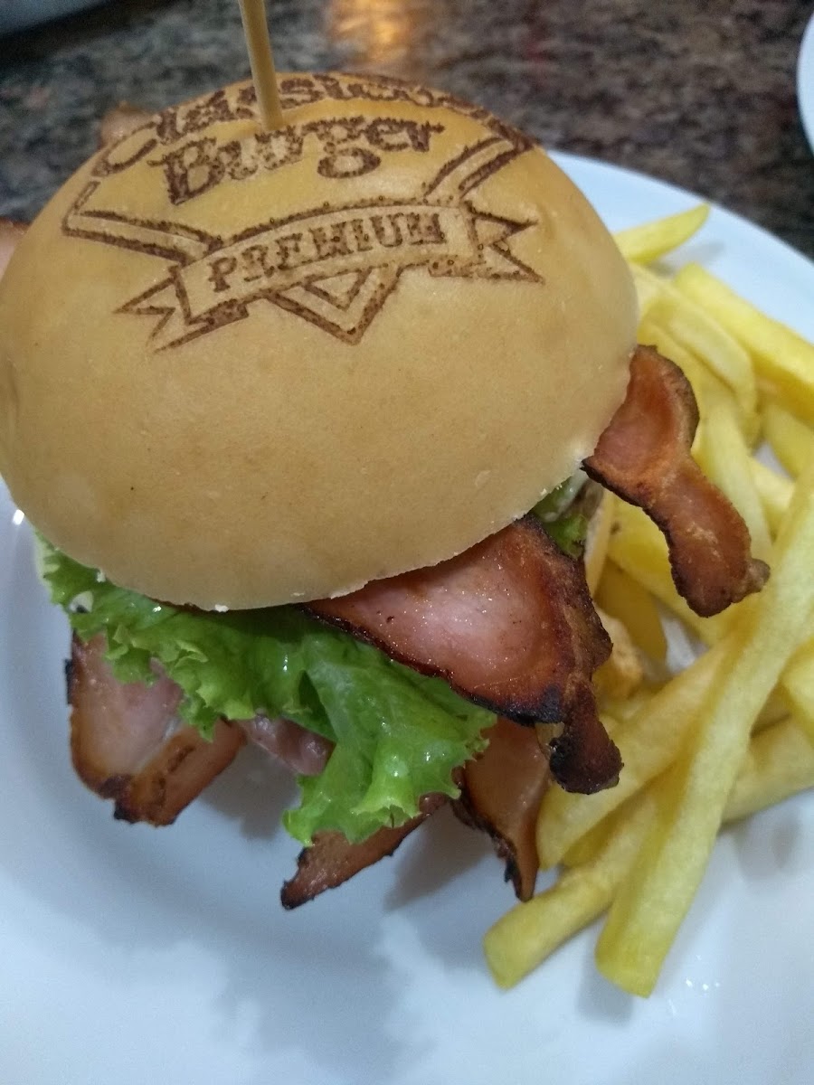 Classicos Burger Hamburgueria-7