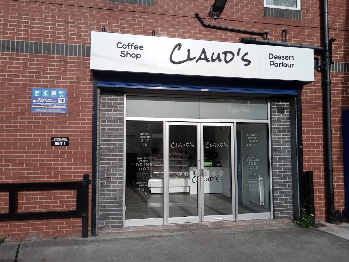 Claud's Coffee Shop & Dessert Parlour