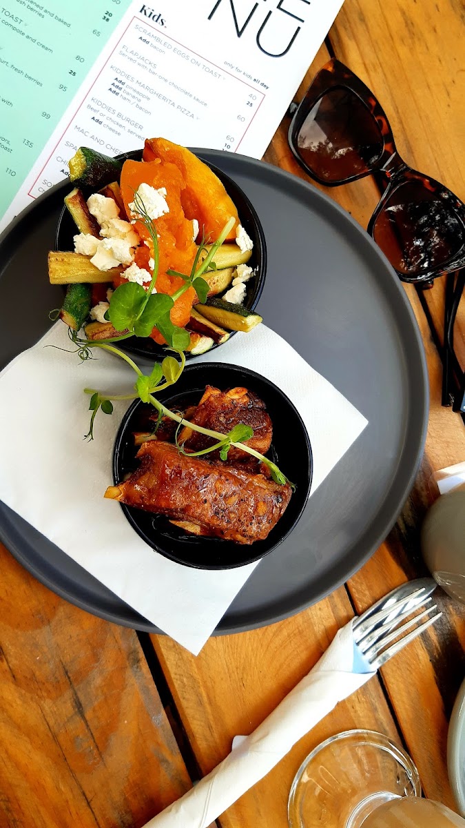 Clay Cafe George | Family Restaurant And Ceramic Painting-4