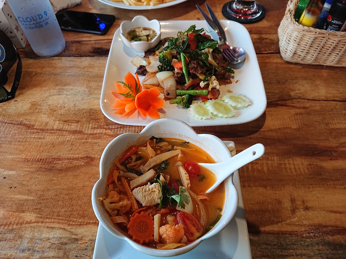 Cloud 9 Rastaurant & Bar-2