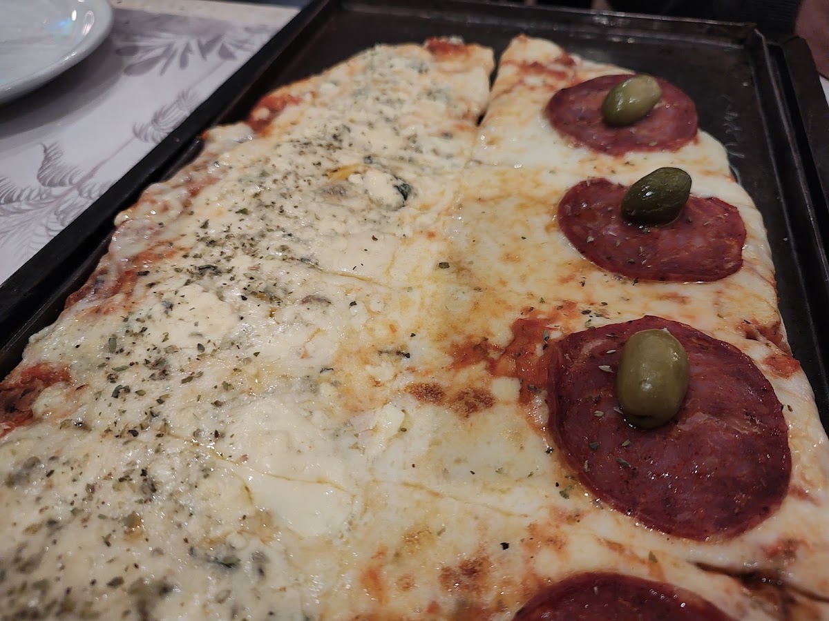 Club De Pizzas-4