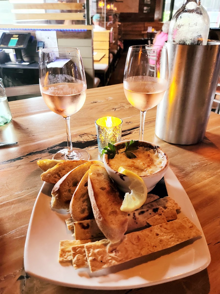 Coach House Bar & Grill-6