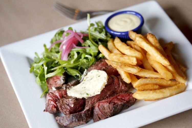 Coco Bar & Bistro-3