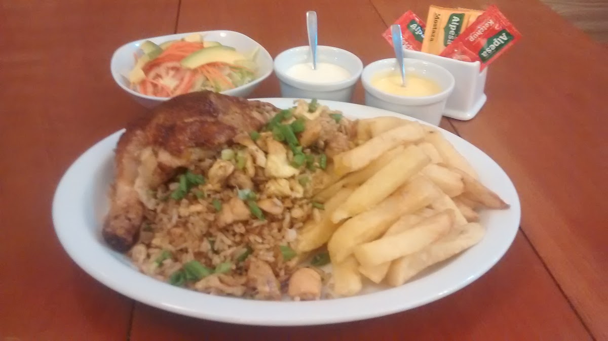 Cocolizo. Pollos & Parrillas-5