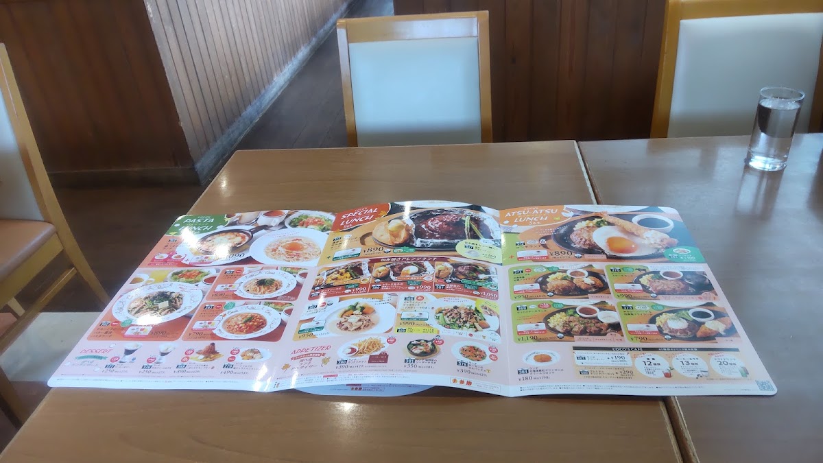 Coco's Restaurant-4
