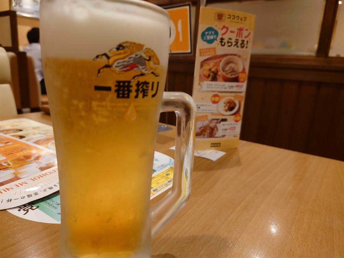Coco's Restaurant-9