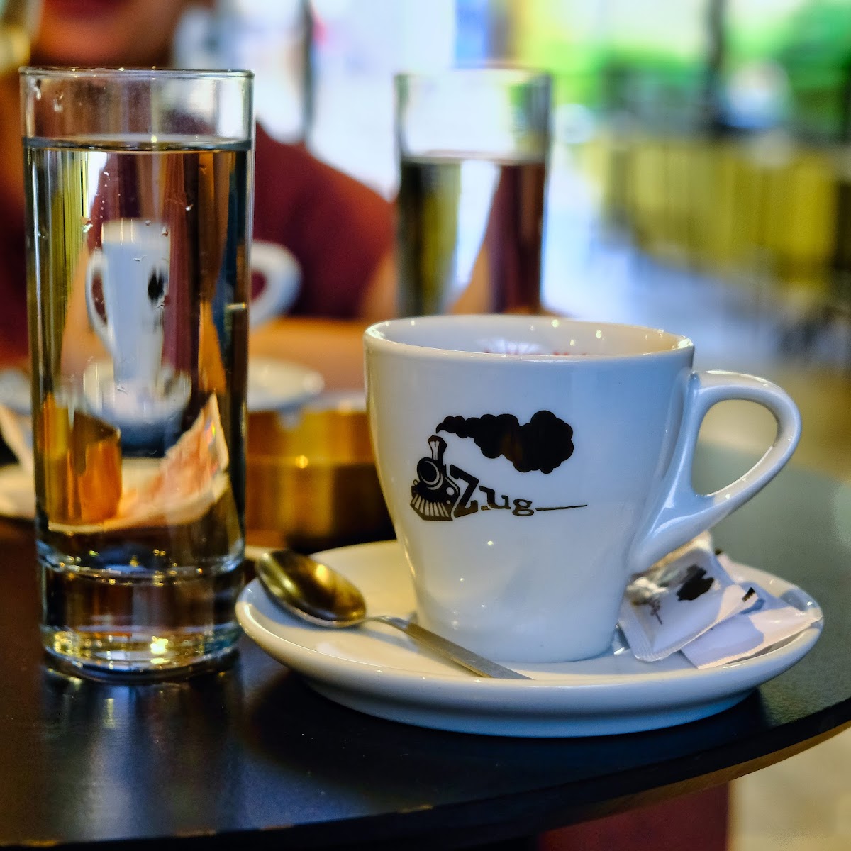 Coffee & Bar Zug-7