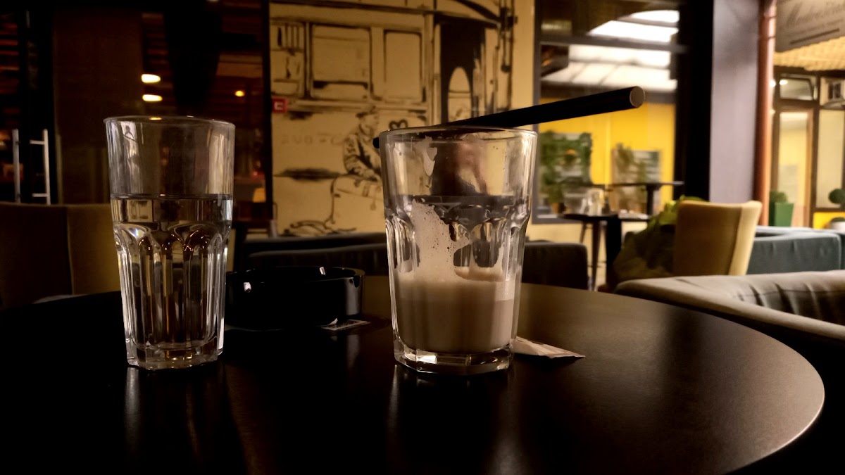 Coffee & Bar Zug-9