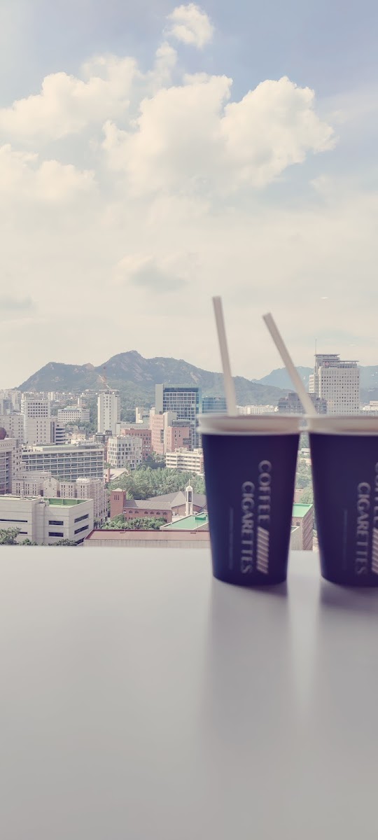 Coffee & Cigarettes-5