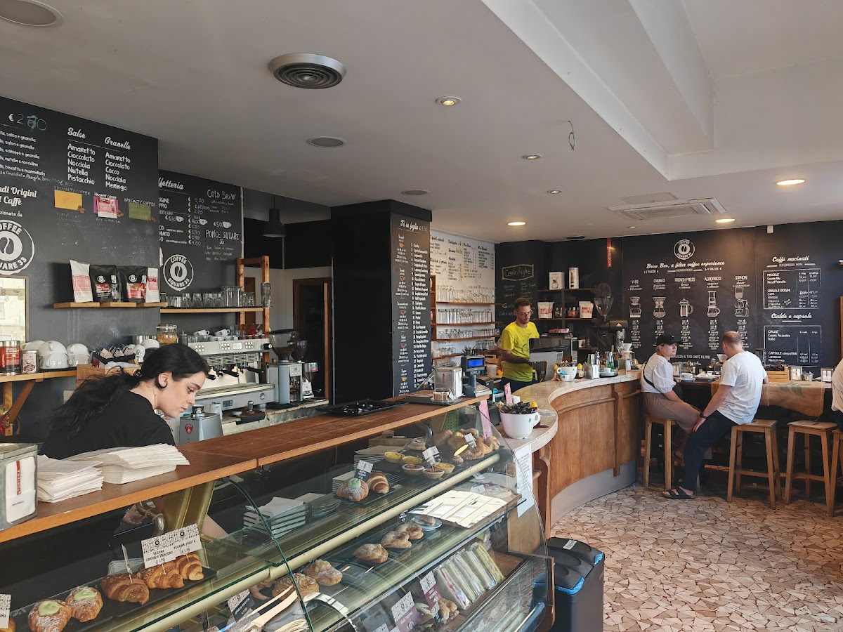 Coffee Square 33-4