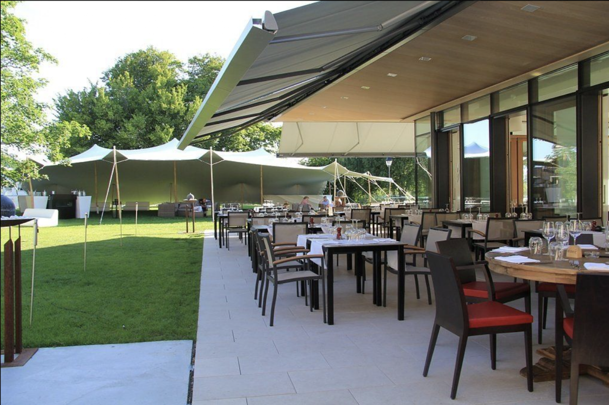 Collonge Café Restaurant