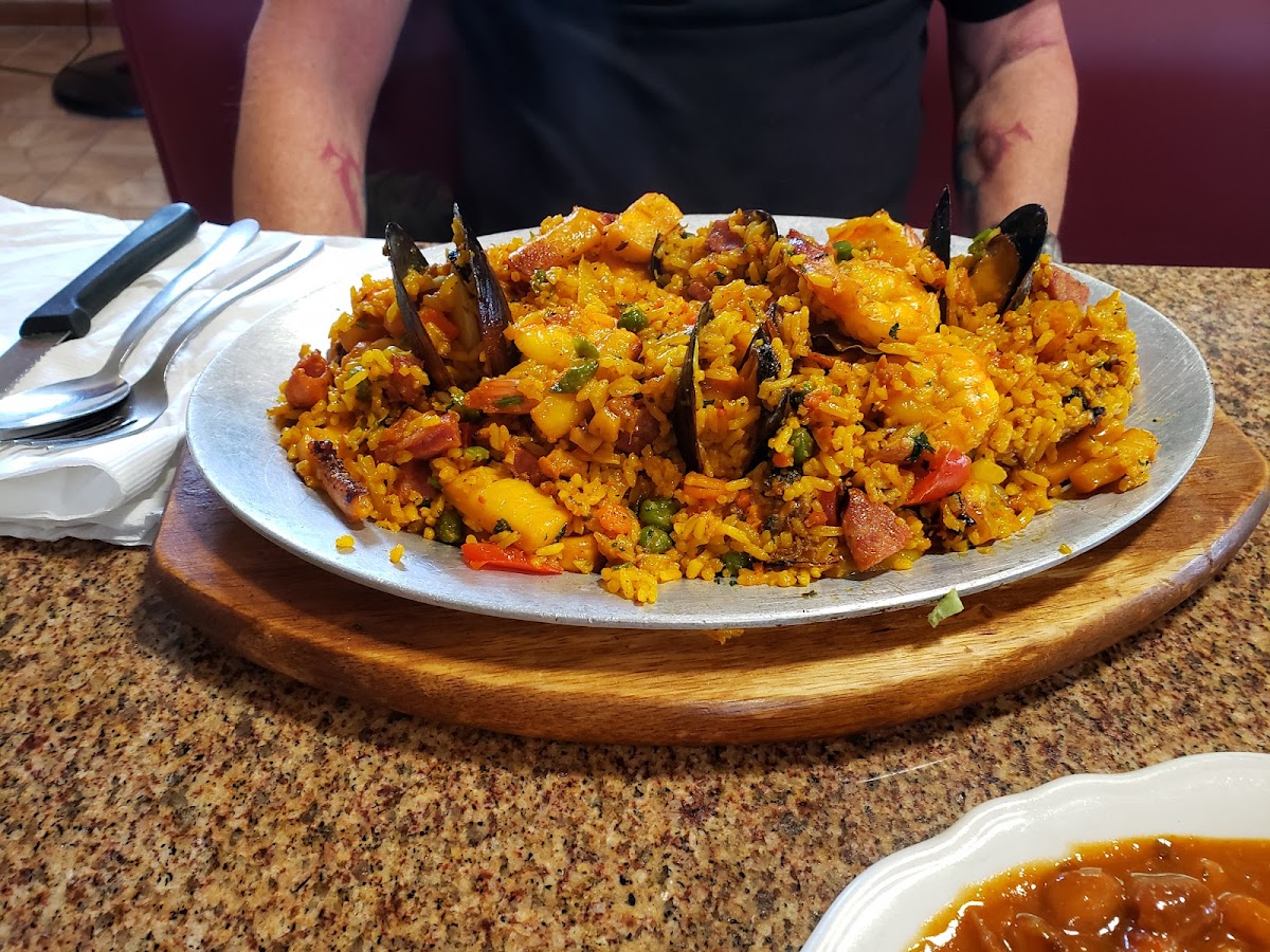 Colombian Resturant Brisas Del Valle #2-8