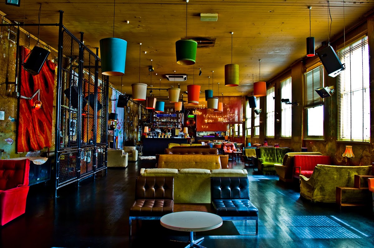 Colonel Tan's Thai Kitchen
