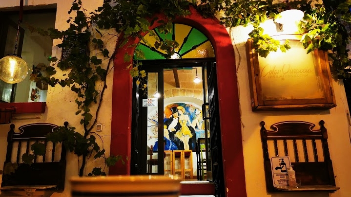 Color Vinaccia - Vineria Con Cucina