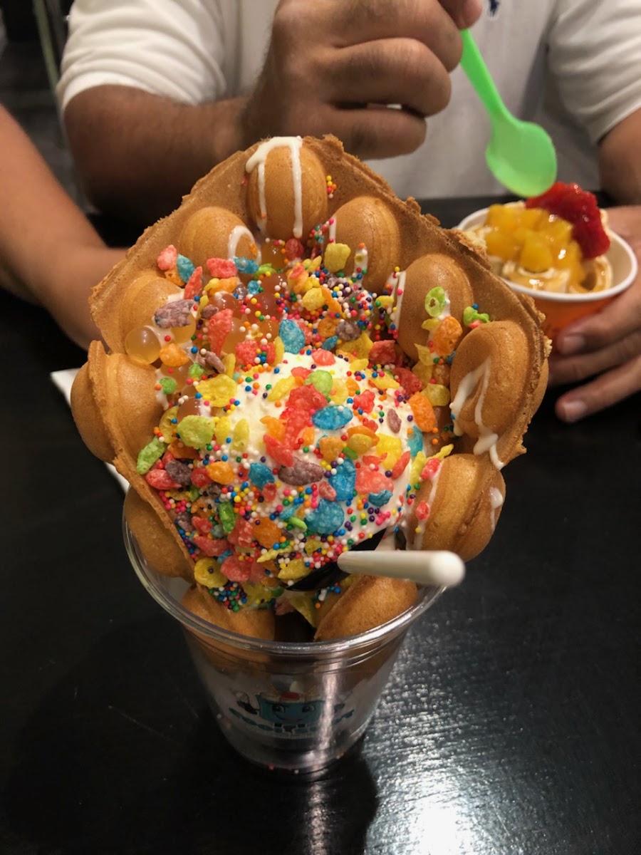 Cool Spot Ice Cream Rolls & Boba Teas-10