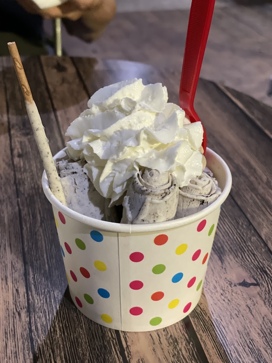 Cool Spot Ice Cream Rolls & Boba Teas-5