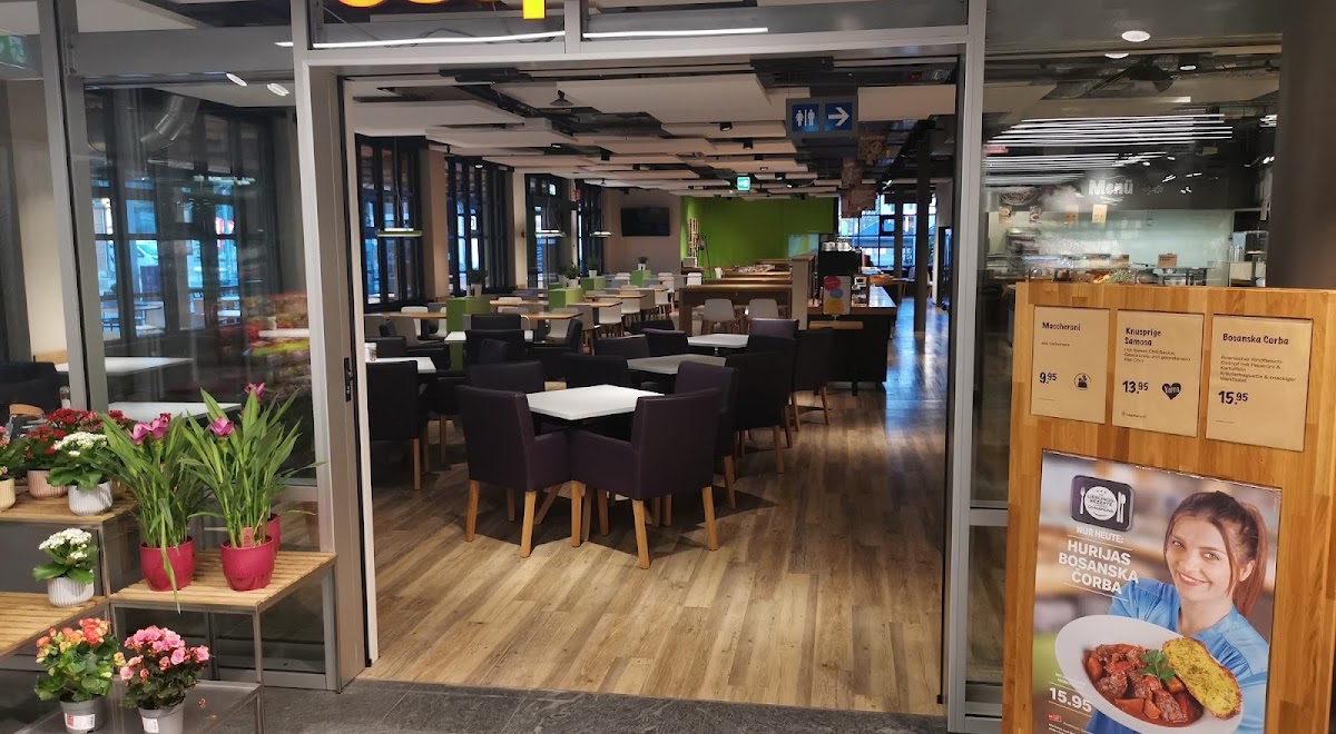 Coop Restaurant