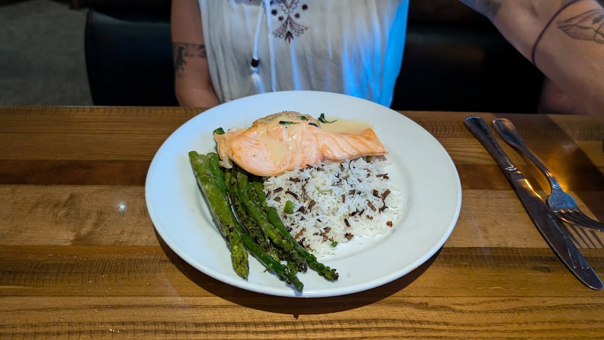 Copper River Restaurant & Bar-9
